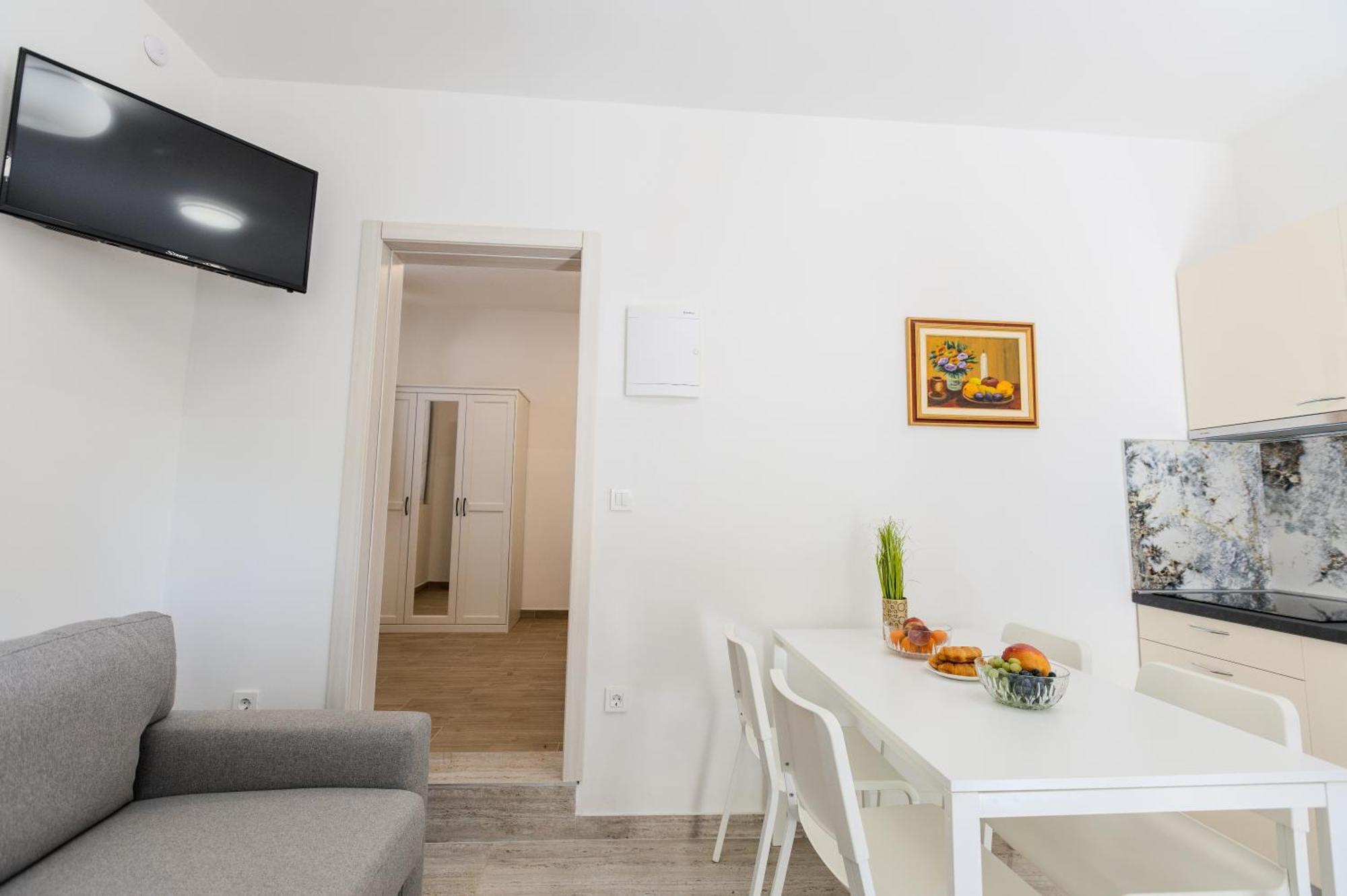 Apartments Lorena Privlaka  Exteriör bild